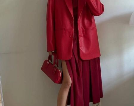 Valentino Red главный цвет сезона с которым еще рано прощаться